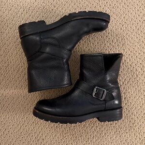 Frye "Veronica" Shearling Lined Boot